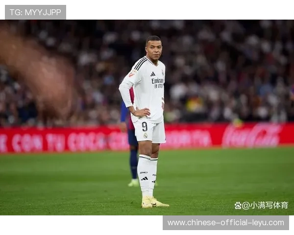 伯纳乌球场举办青训纪念展,贡萨洛球衣成焦点展品 伯纳乌球场举办青训纪念展,贡萨洛球衣成焦点展品