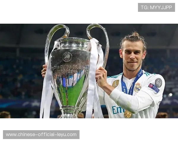 努内斯造点引争议，慢镜回放显示接触轻微